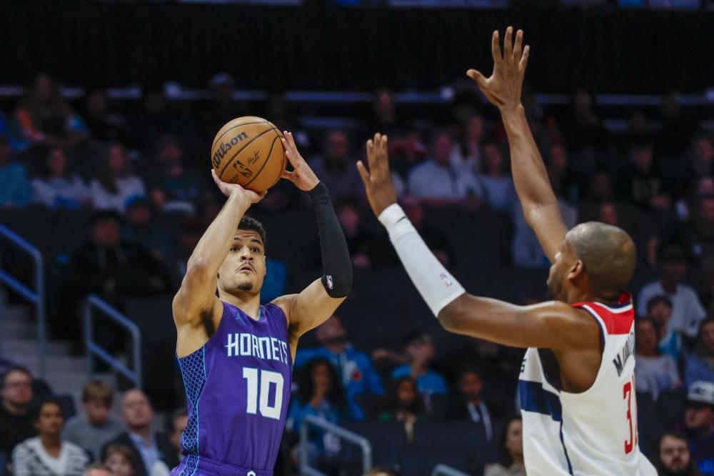 补中场和防 补中场和防